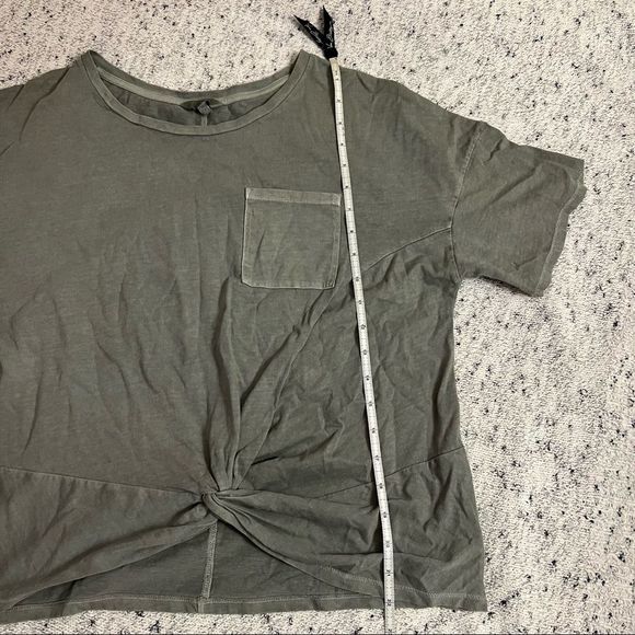 Lucky Brand Tee - Picture 15 of 16